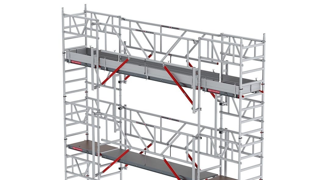MiTOWER CONNECT: Arbeitsbühne zwischen Fahrgerüsten