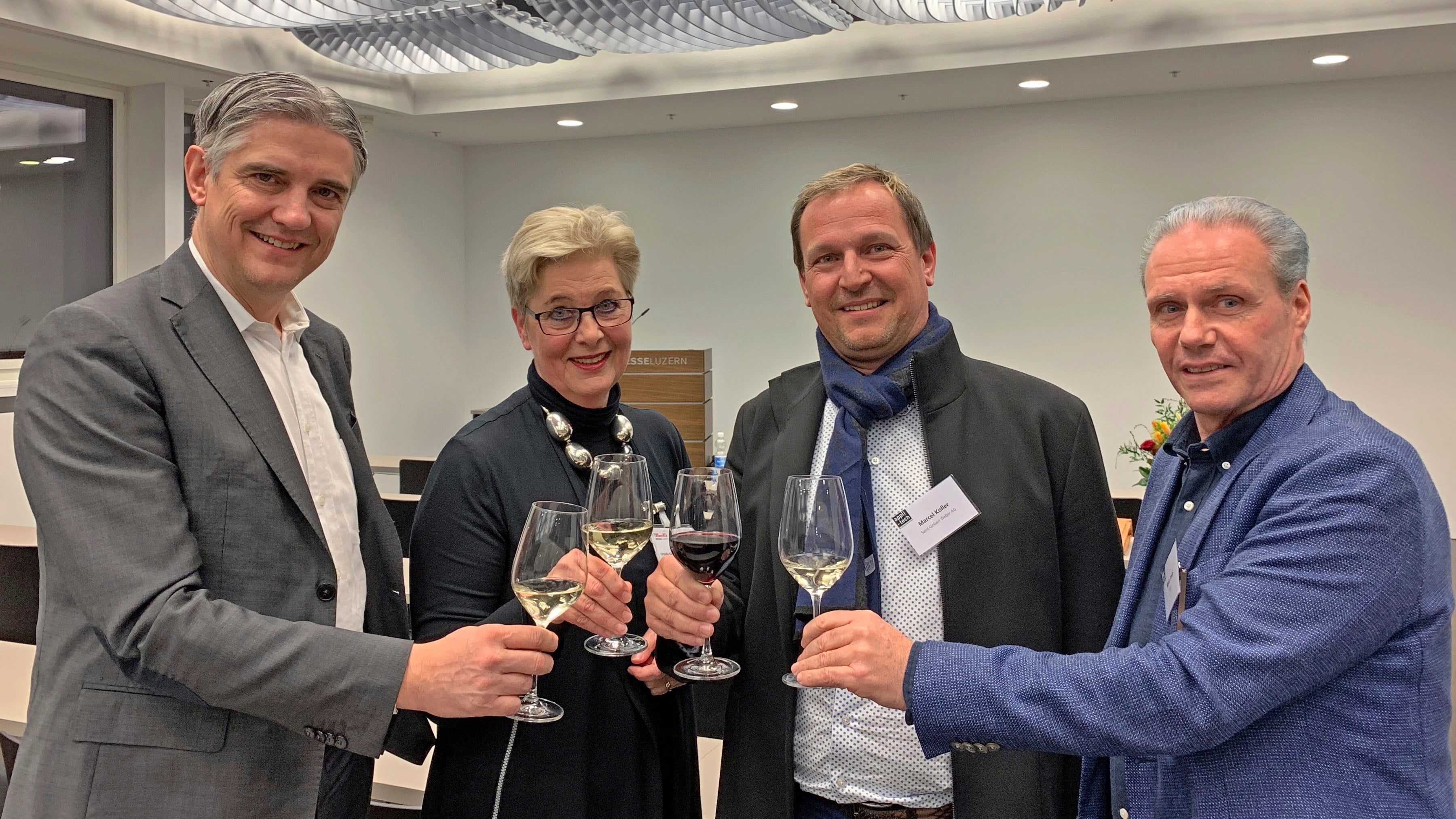 Jury, Auslober und Sponsor freuen sich beim Kickoff-Event im Januar 2020 über die Partnerschaft.